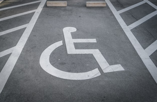 Place pour personne handicapée